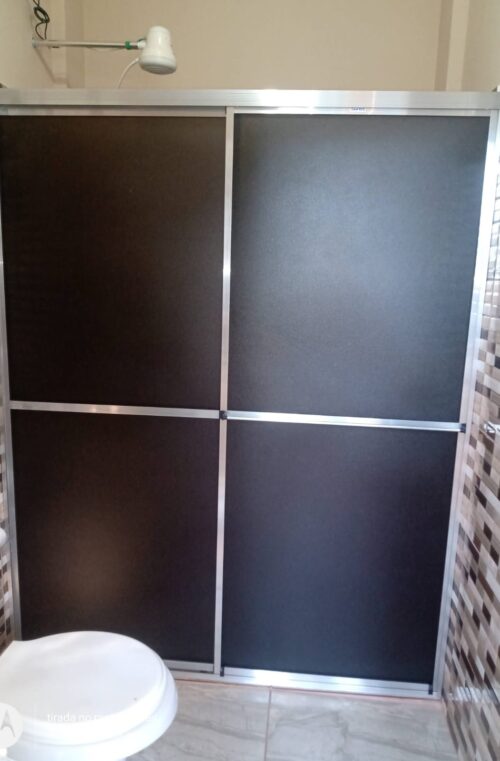 Box de acrílico de correr